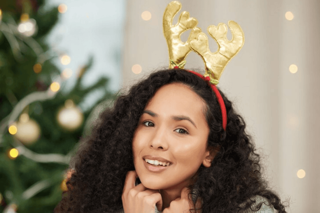 CHRISTMAS: LOTS OF SHINE WITH CUSTOMIZED HAIR EXTENSIONS