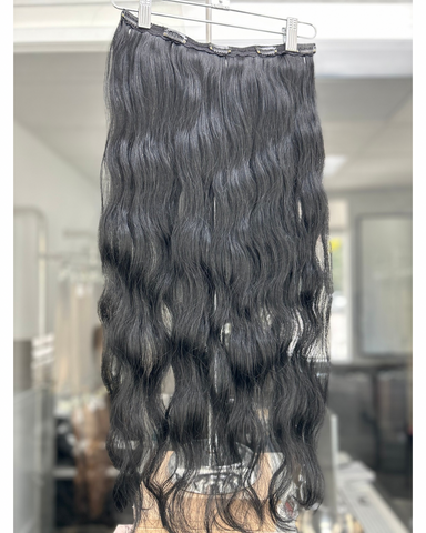 Black B. Wavy Clip-In