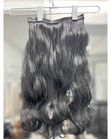 Black B. Wavy Clip-In