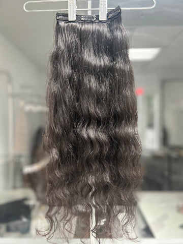 Nat B. Wavy Clip-In 22/24"